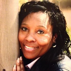 Meet your Posher, Carla